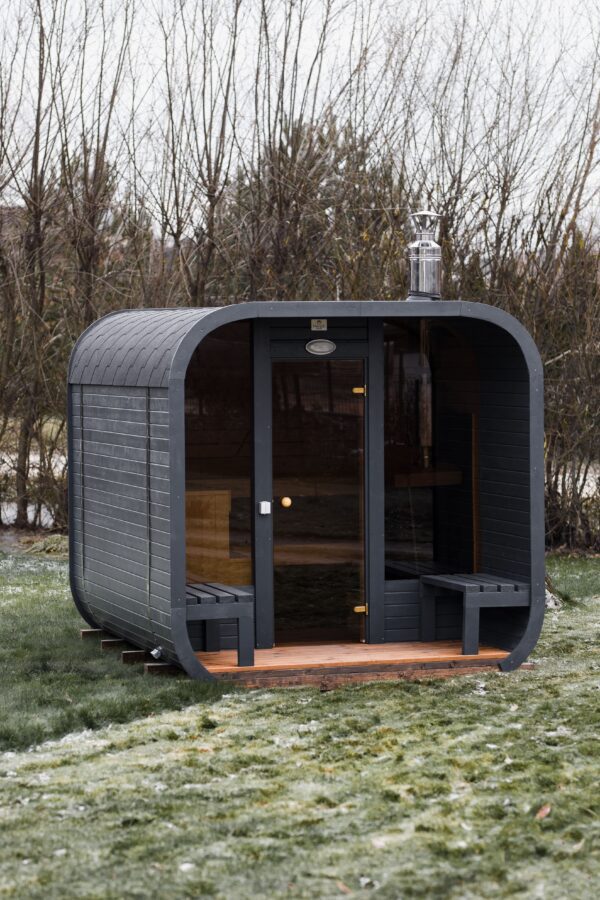 3M CUBE sauna with a terrace